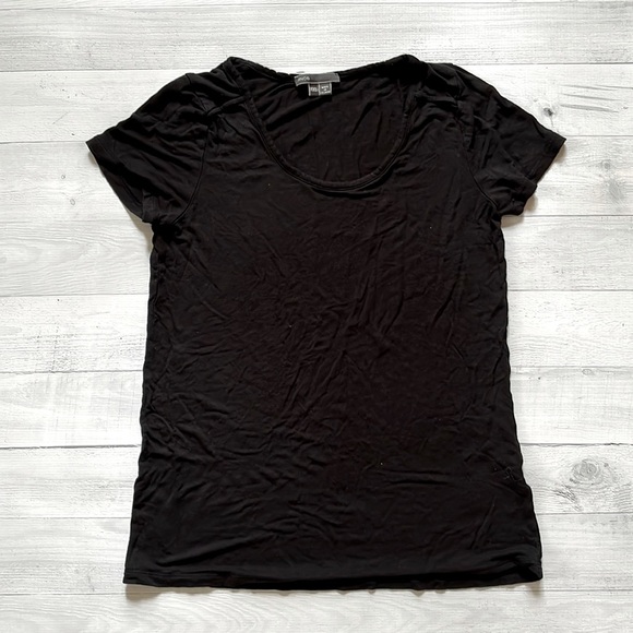 VINCE Basic Black Short Sleeve Tee XS - Picture 1 of 2